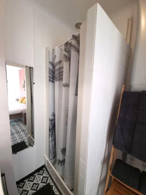 Le Petit Ecusson A La Cathedrale Appartement Nîmes